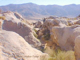 ghost town skull rock high desert, mojave, desert photos, pictures, california, san bernardino county, mojave, desert, california, near victorville, apple valley, barstow, hesperia, phelan, el mirage, attraction, travel, geologic feature, scenic, photo tour, desert life, film location, movie location, video location, Lucerne Valley, California