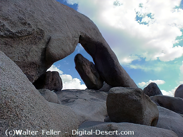 Photo of Arch rock in Joshua Tree